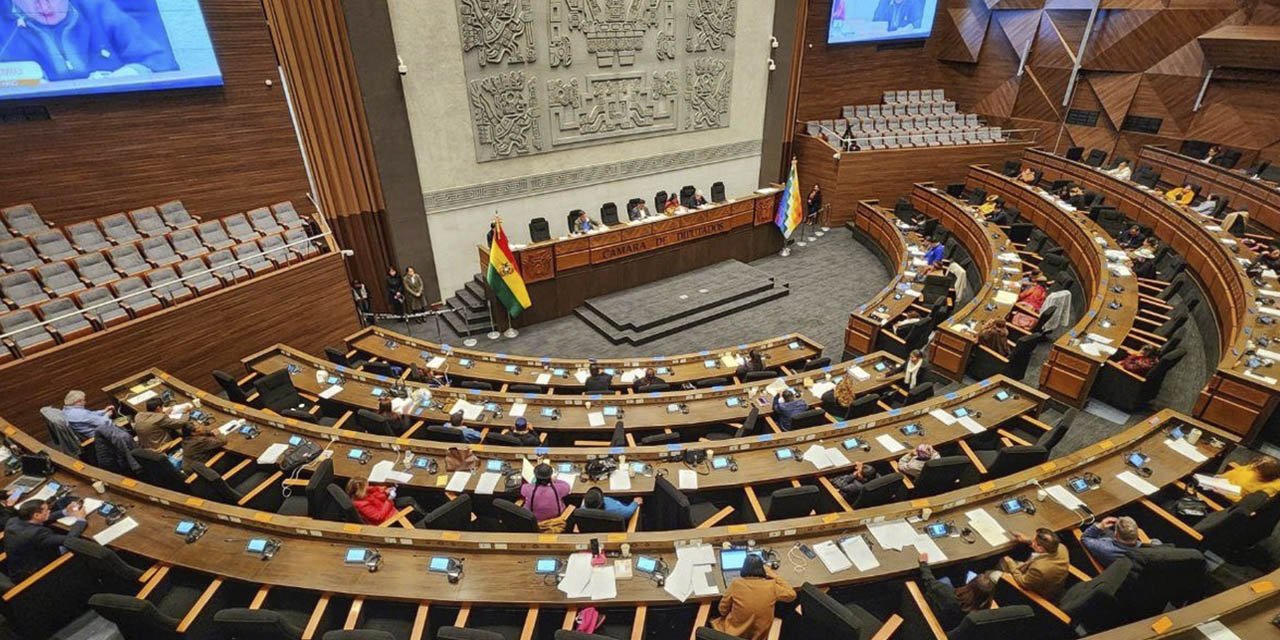El pleno de la Cámara de Diputados de la Asamblea Legislativa.