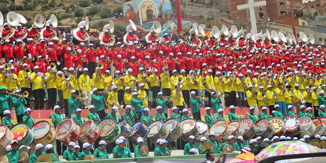 El Festival de Bandas en Oruro rendirá tributo al Bicentenario 