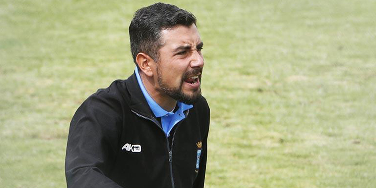 Venegas es el nuevo técnico  de Oriente