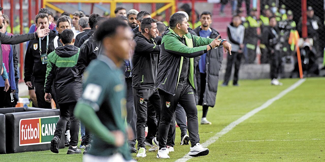 El técnico Óscar Villegas tiene el apoyo de la dirigencia.