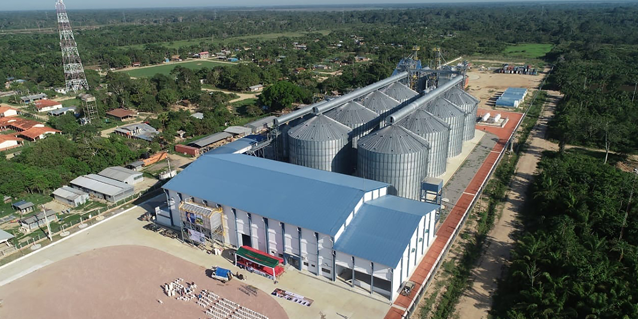 Gobierno de Arce garantiza $us 4.000 millones para inversión pública en 2025