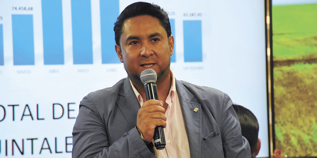 Luis Siles dice que la industrialización otorgará libertad económica a Bolivia