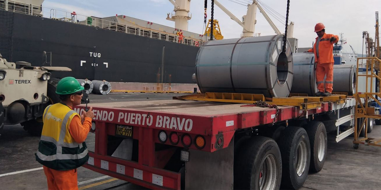 Puerto de Matarani aumentó en 19% el movimiento de carga entre 2023 y 2024