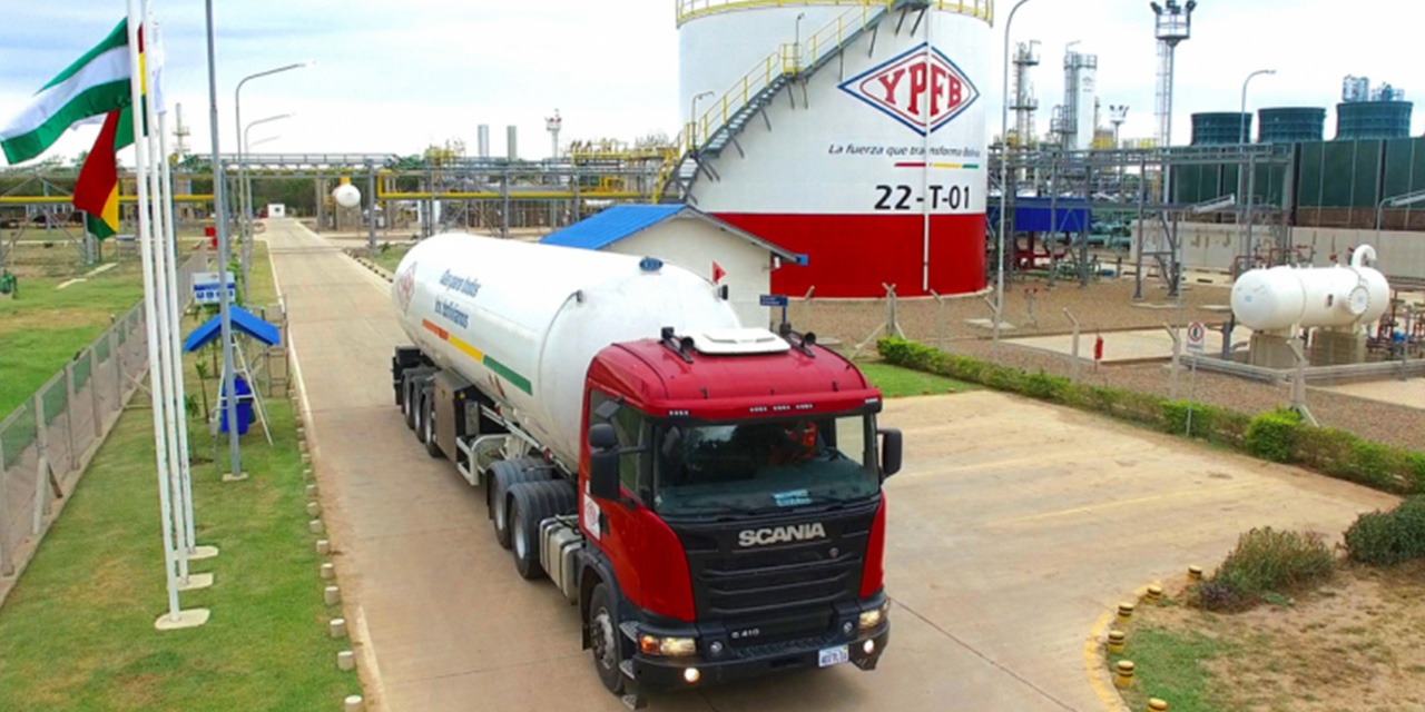 La importación de carburantes se duplicó de $us 1.550 millones a $us 3.349 millones