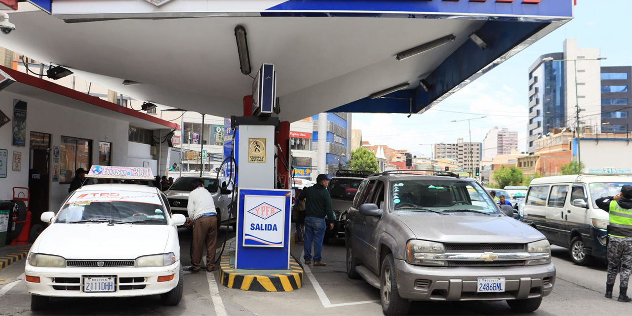Gobierno activa tres instrumentos para el normal abastecimiento de combustibles