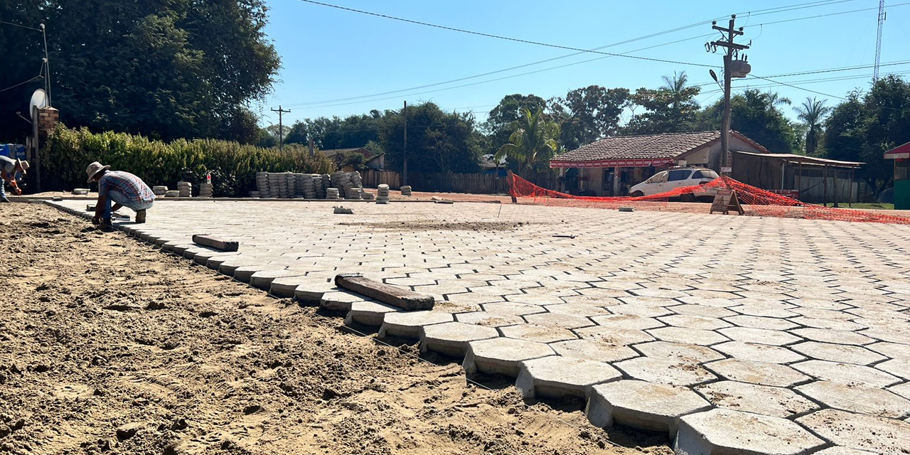 Imagen referencial de un proyecto de enlosetado, ejecutado en Beni, mediante el programa Bol-34. Foto: FPS