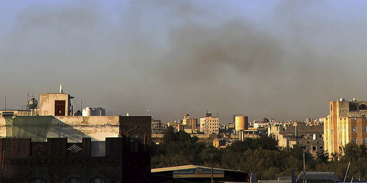 Ataques aéreos de Israel alcanzaron la capital de Yemen, Saná.