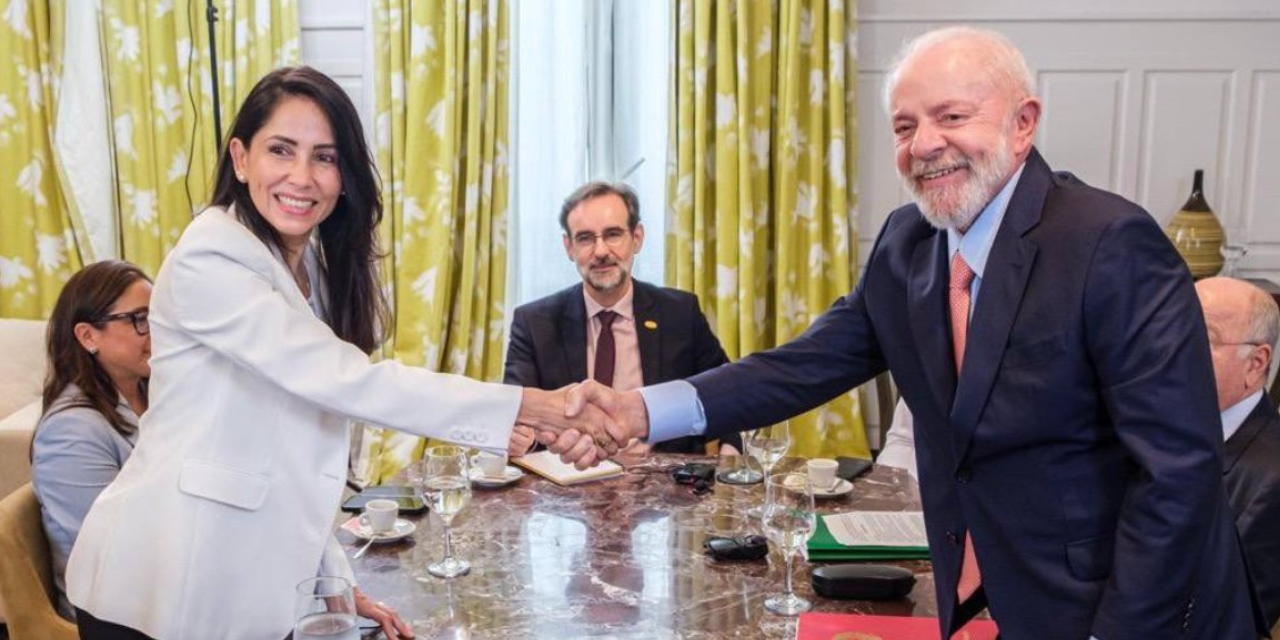 La candidata presidencial de Ecuador Luisa González junto a Lula da Silva.