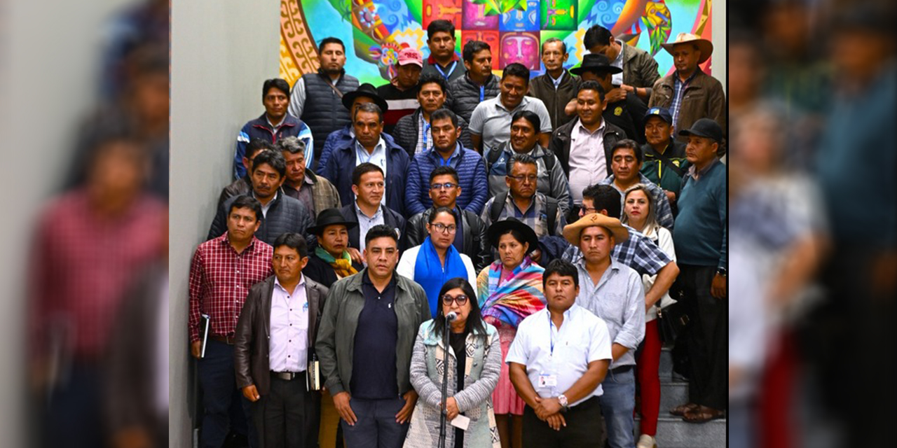 Ante la pérdida de un escaño, el Gobierno compromete proyectos para Chuquisaca