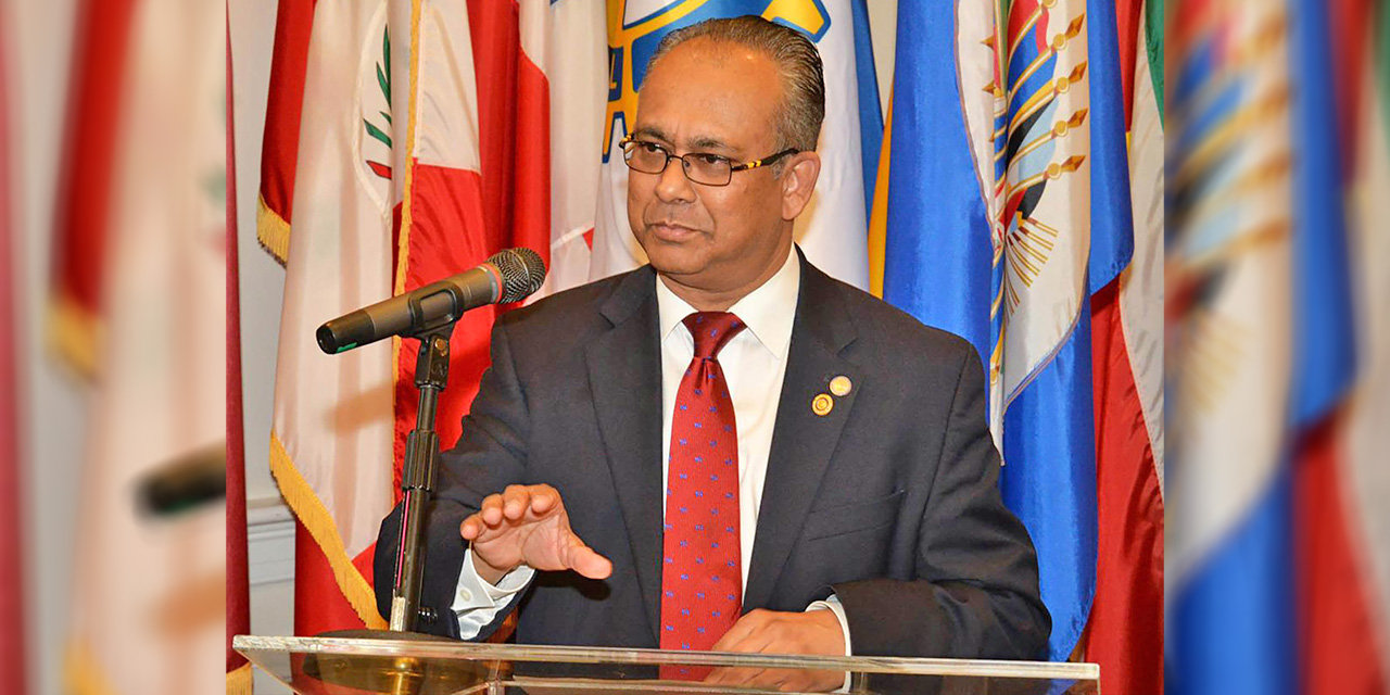 Bolivia apoya al canciller de Surinam para liderar la OEA en reemplazo de Almagro