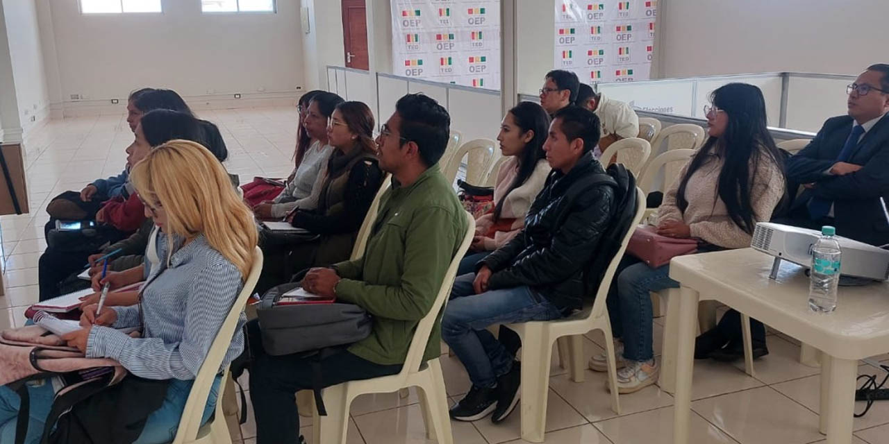 Asistentes del curso realizado en el municipio de Potosí. Foto: Fuente Directa