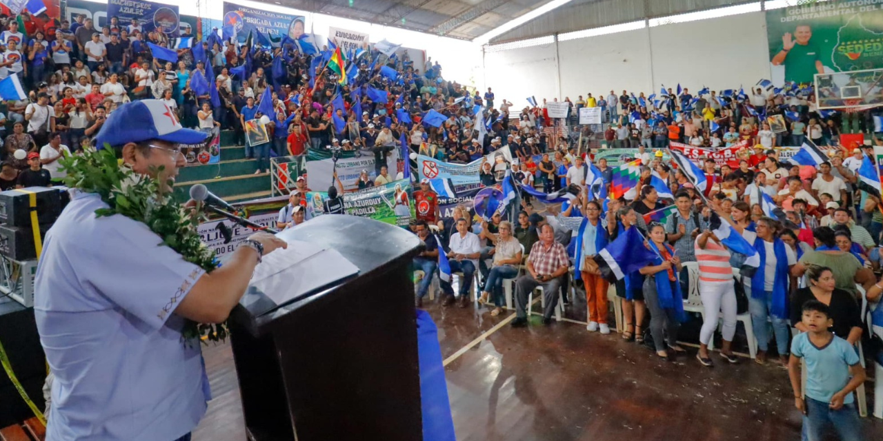 El presidente Luis Arce en un acto público en Trinidad.