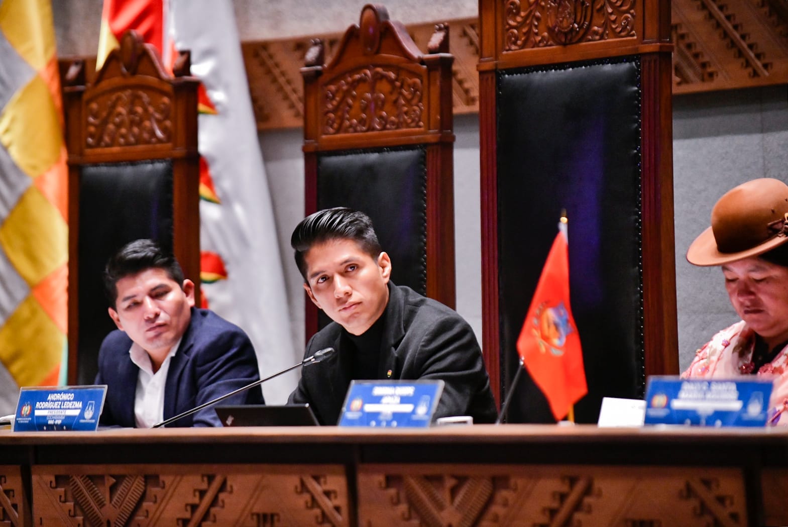 pol senado 28