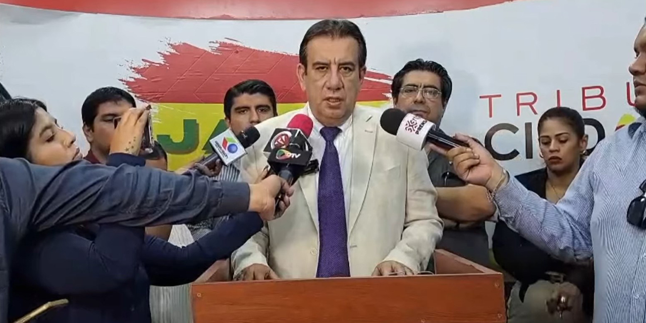 Siguen las fracturas de los políticos de derecha, Jaime Soliz rompe con Chi
