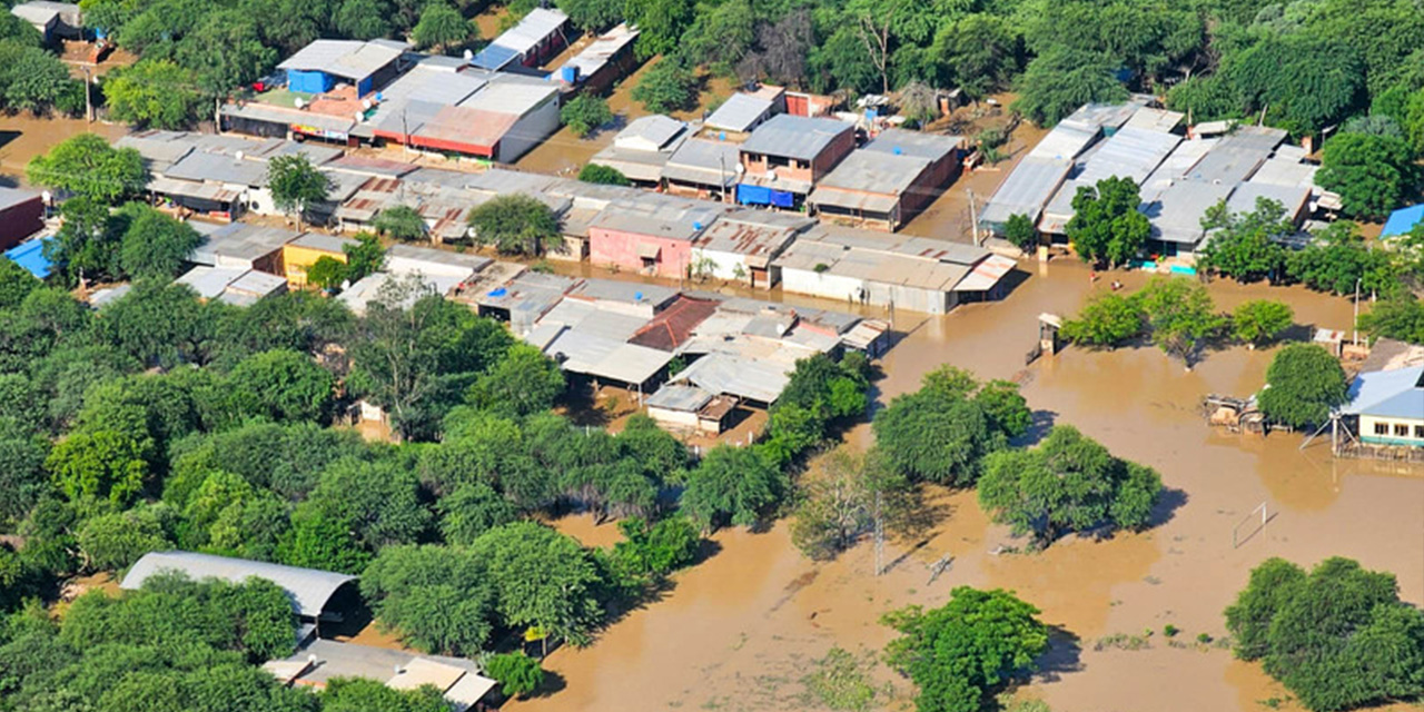 Las persistentes lluvias provocaron inundaciones, riadas, mazamorras, deslizamientos y otros desastres naturales.
