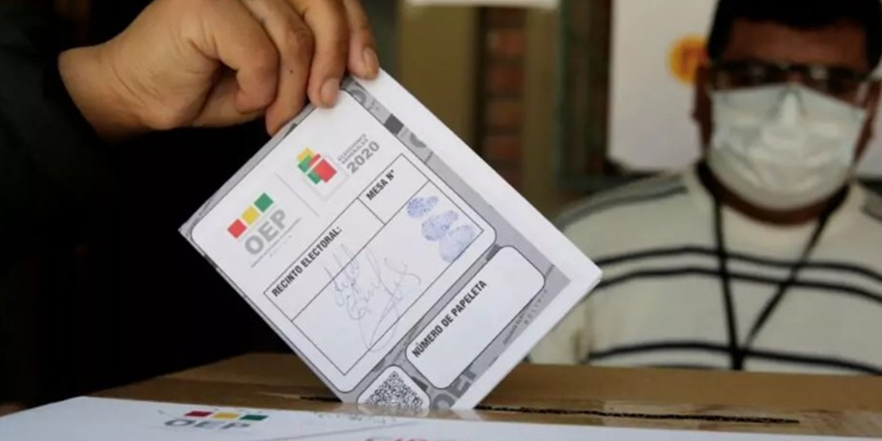 Los bolivianos volverán a las urnas el domingo 17 de agosto.