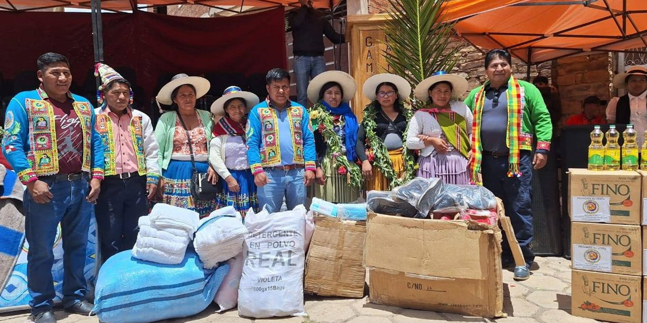Entregan ayuda humanitaria a 718 familias afectadas por sequía y granizada en Potosí