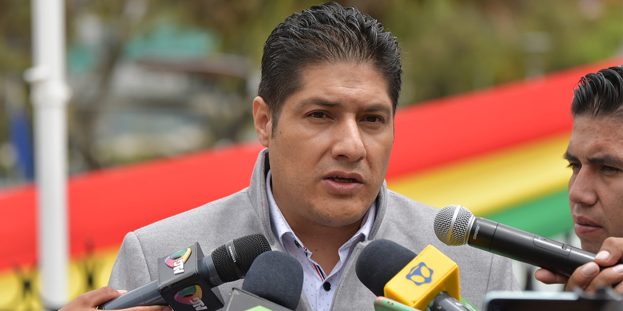 Exministro Lisperguer será imputado por enriquecimiento ilícito y falsedad