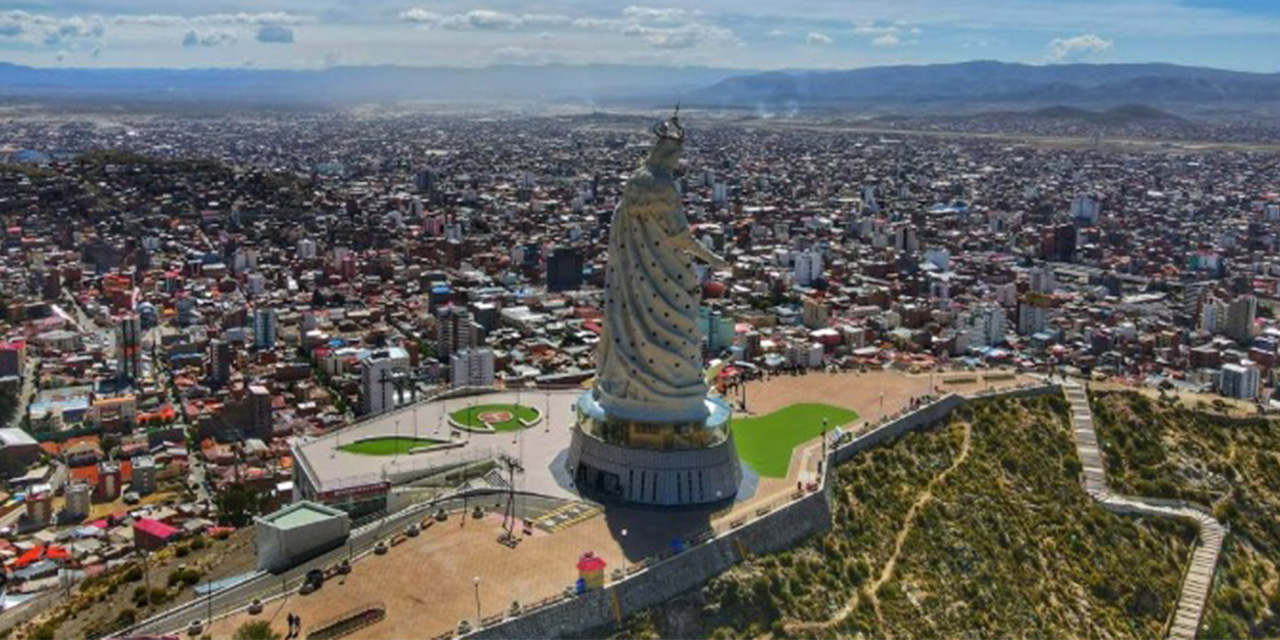 Construirán la Plaza del Bicentenario de Bolivia, una obra para los orureños