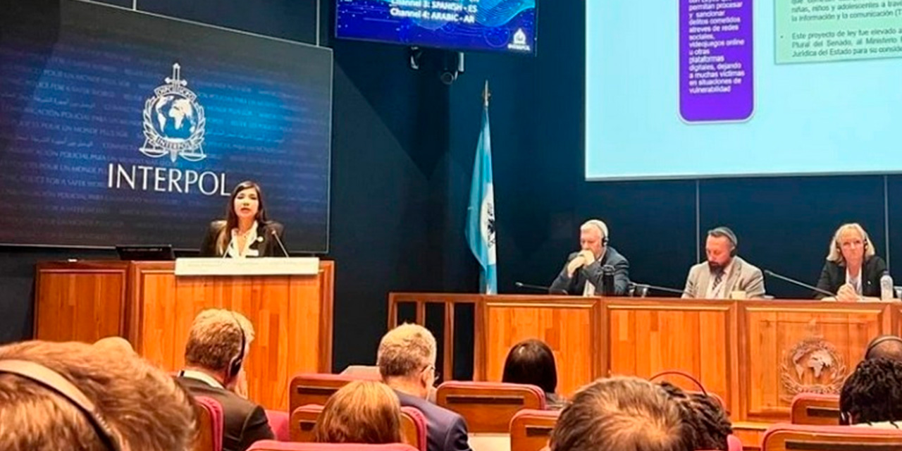 La presencia de la Fiscalía boliviana en el encuentro en Lyon, Francia. Foto:  Fiscalía General