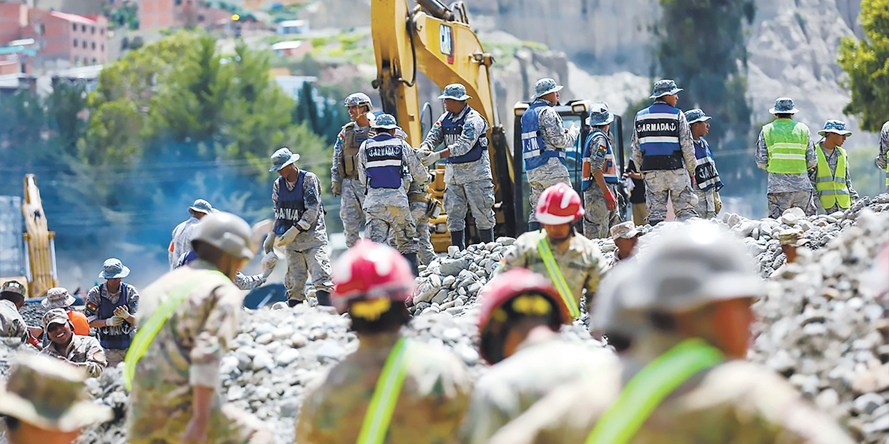 Gobierno atendió a más de 282 mil familias por las emergencias