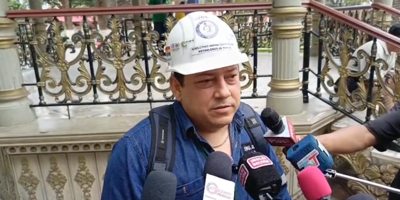 Ejecutivo de la Federación Departamental de Hidrocarburos, Energía y Petroquímica (Fedehep) de Tarija, Oscar Gonzales. 