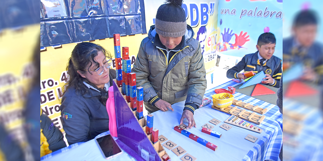 La Feria Inclusiva de Autismo reunió a docentes y familias para fomentar la empatía e inclusión
