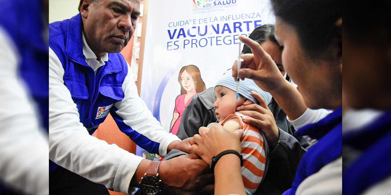 Grupos de riesgo tienen tolerancia laboral para vacunarse contra la influenza en más de 3.600 centros de salud