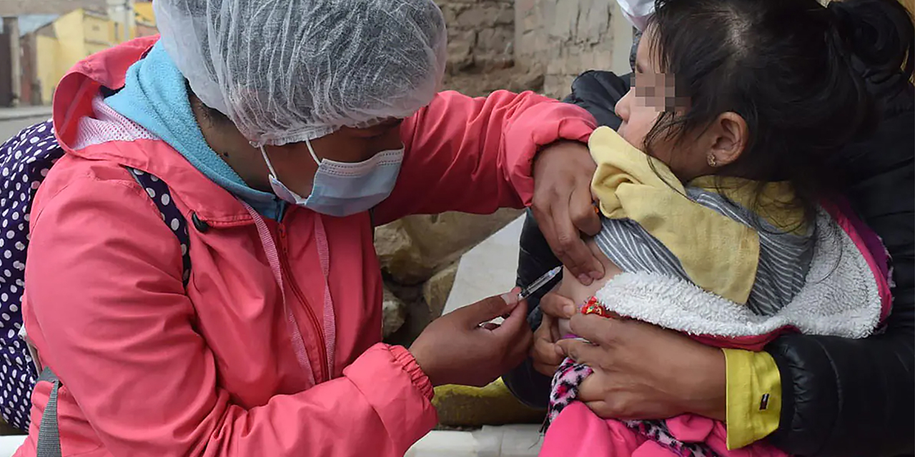 Gobierno declara Emergencia Sanitaria Nacional por la epidemia de sarampión