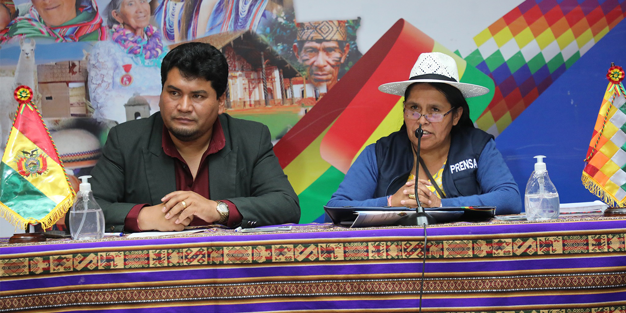 Ministerio de Culturas socializa la Marca conmemorativa del Bicentenario