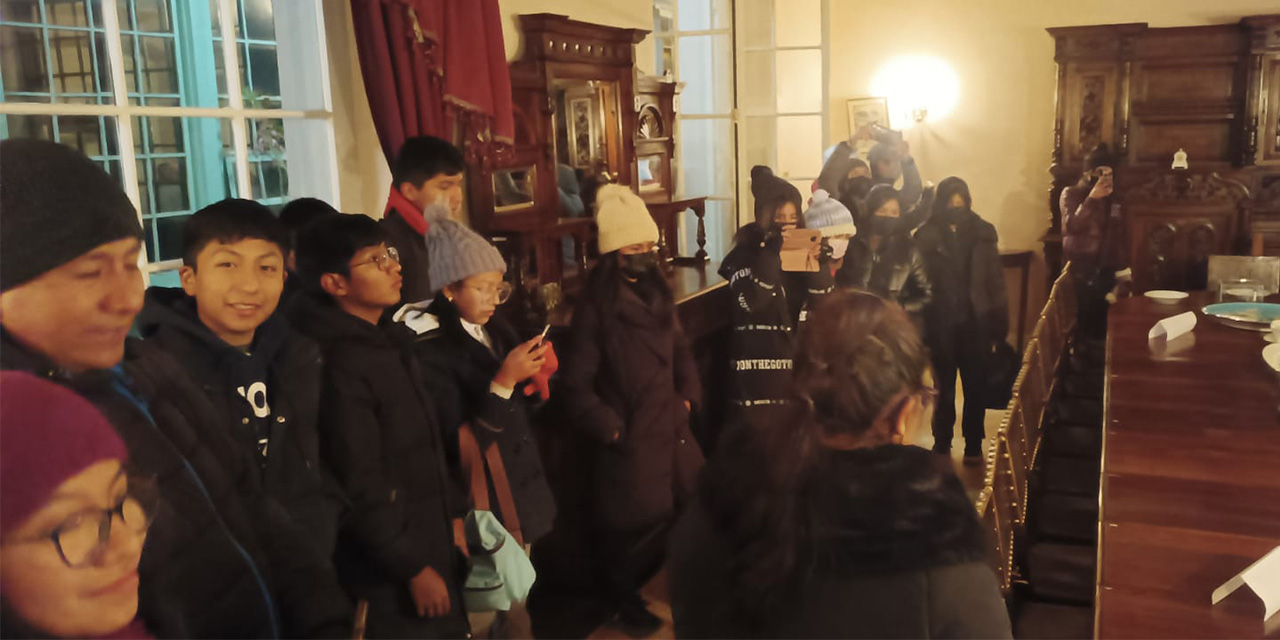 Éxito total en la Noche de Museos en Pulacayo