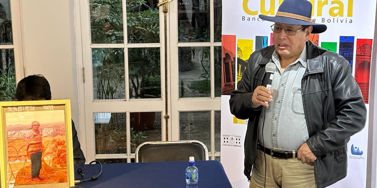 El director del FCBCB, Luis Oporto, durante el evento. 