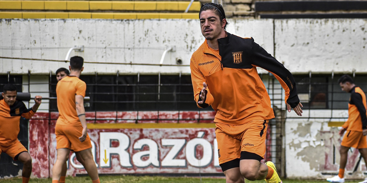 Gonzalo Castillo, la seguridad en la defensa de The Strongest.