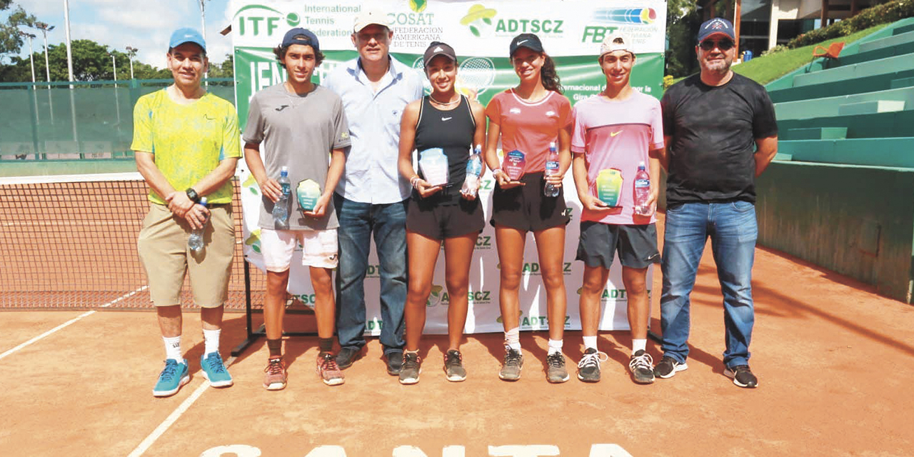 Deportistas que ganaron títulos en el Club de Tenis Santa Cruz.
