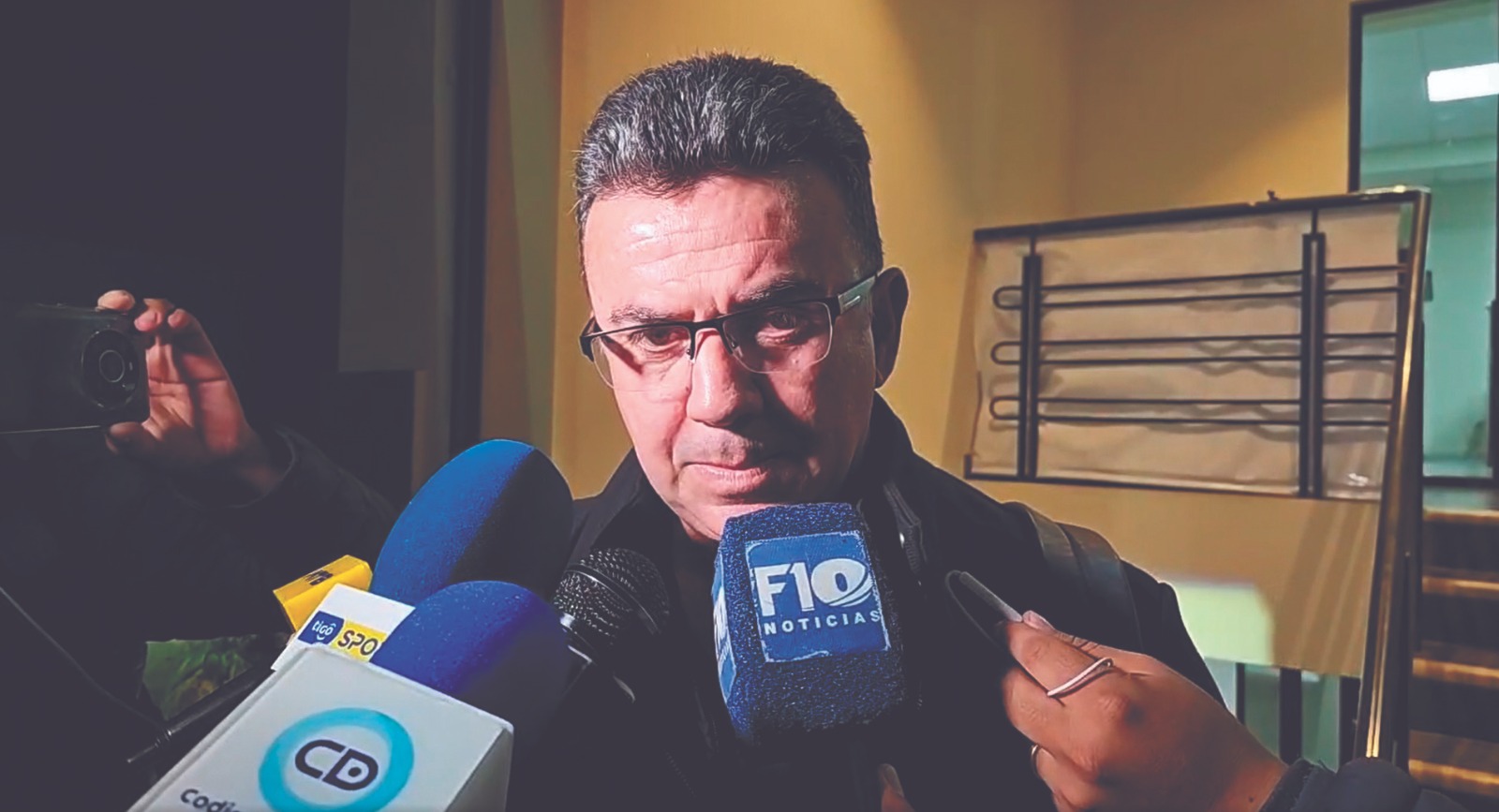 FernandoRetrsa2261023