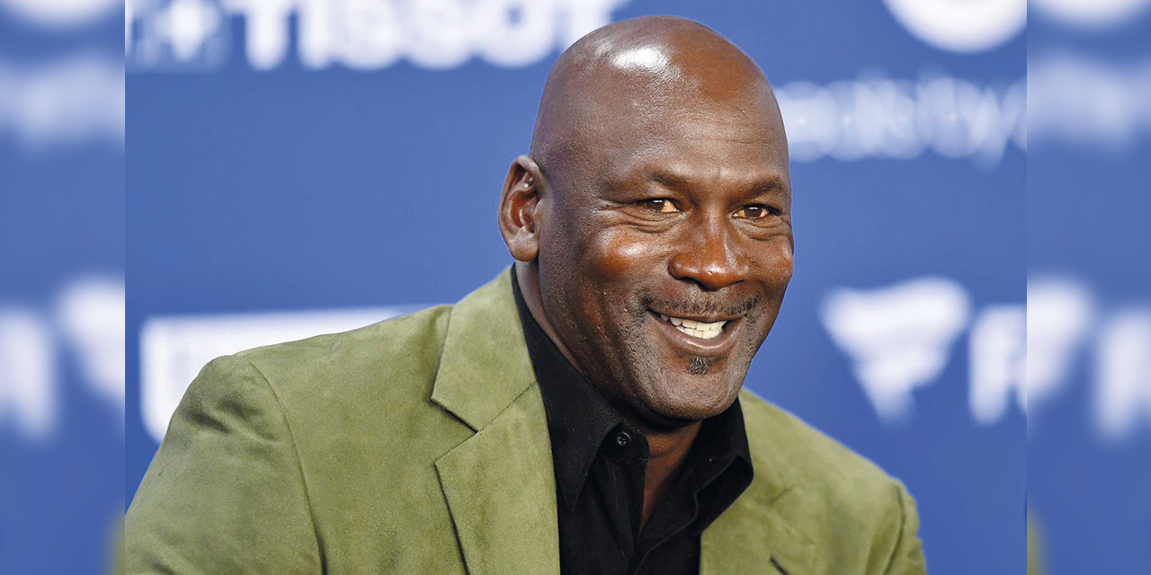 El exbasquetbolista Michael Jordan es una de las personas más adineradas de EEUU.  // FOTO: INVESTOPEDIA
