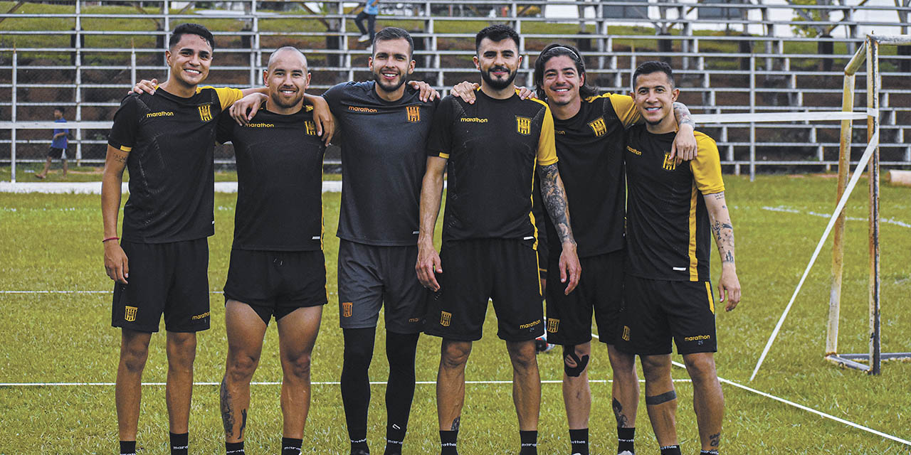 Jugadores del Tigre confían en vencer a Wilstermann en el estadio Capriles.