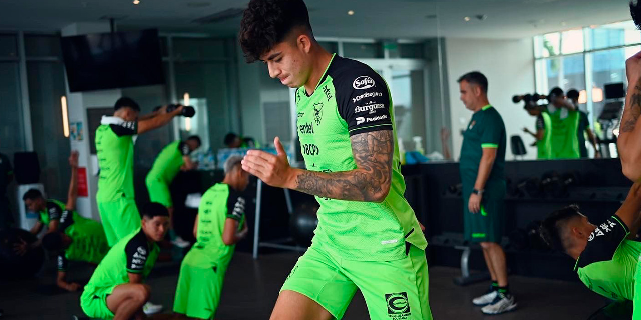 Gabriel Villamil en la práctica de potenciamiento muscular apunta a ser titular ante Uruguay. Foto: FBF