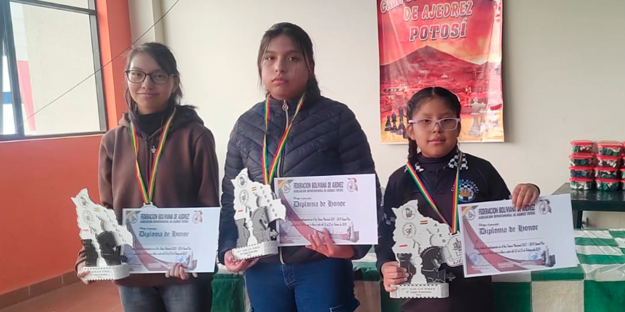 Las ganadoras del noveno Grand Prix. Foto: FBA