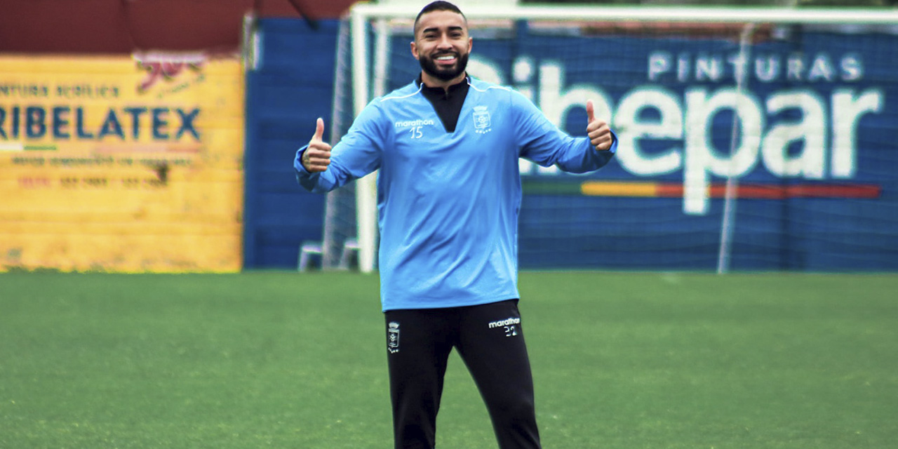Rafinha, capitán del equipo cruceño.