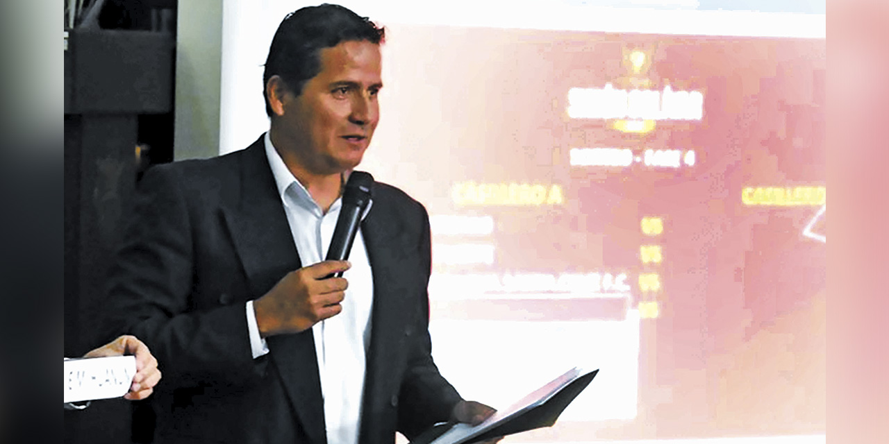 Klaus Von Landwüst, dirigente federativo. | Foto: APG