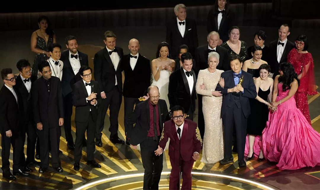 'Everything Everywhere All at Once' se quedó con siete premios.