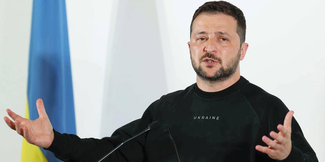 El presidente ucraniano, Vladímir Zelenski, durante una rueda de prensa en la ciudad. | Foto: RT