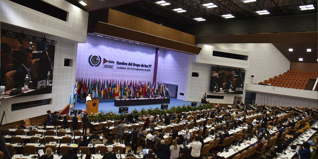 La Cumbre del Grupo de los 77 y China concluyó ayer en Cuba con la adopción de una declaración que defiende los reclamos de los países en desarrollo. Foto:  ACN