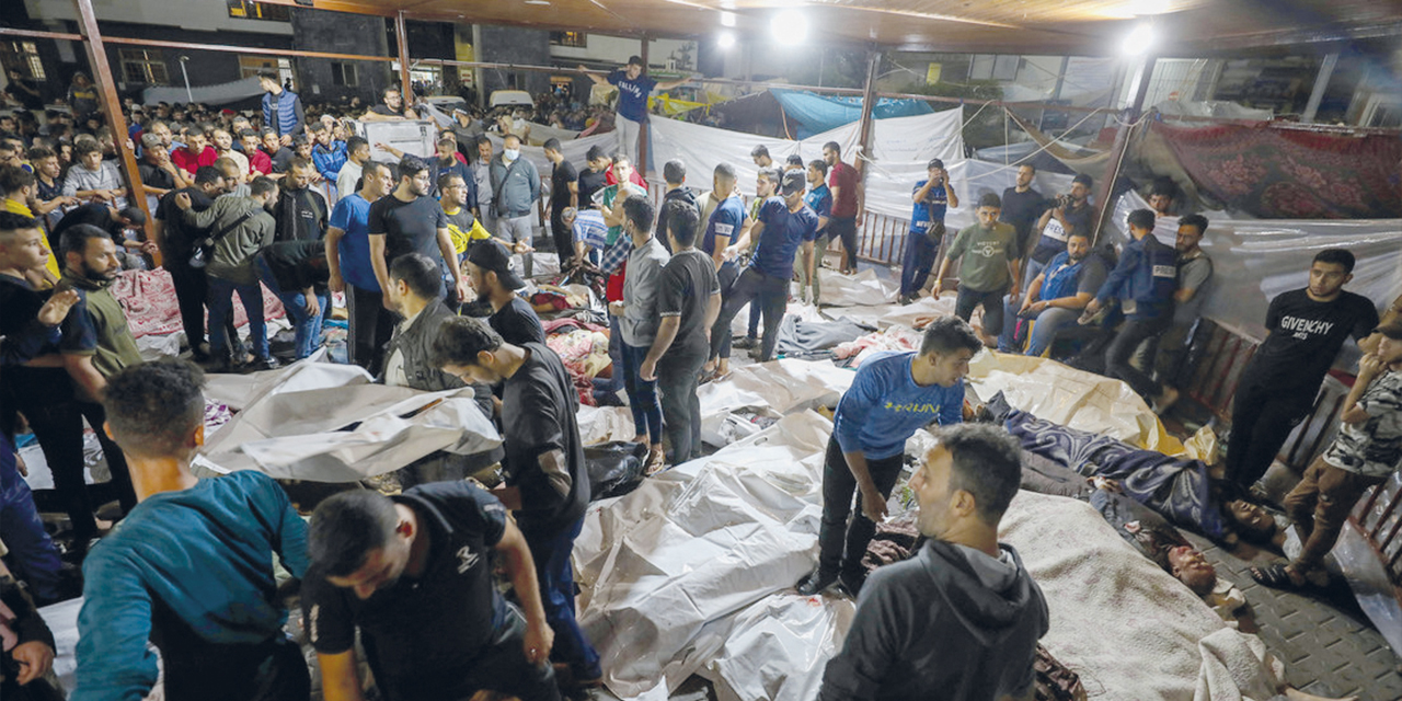 Los ataques aéreos ocasionaron la muerte de 500 personas. | Foto: RT