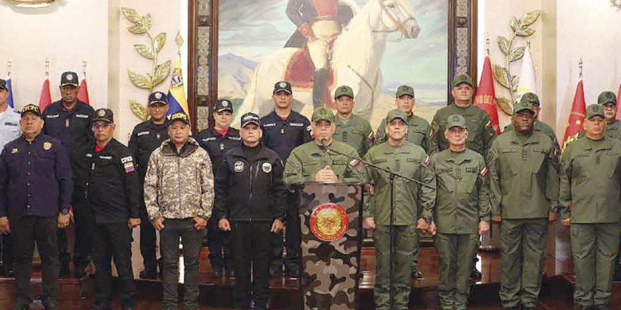La Fuerza Armada Nacional Bolivariana (FANB) y los cuerpos policiales de Venezuela.