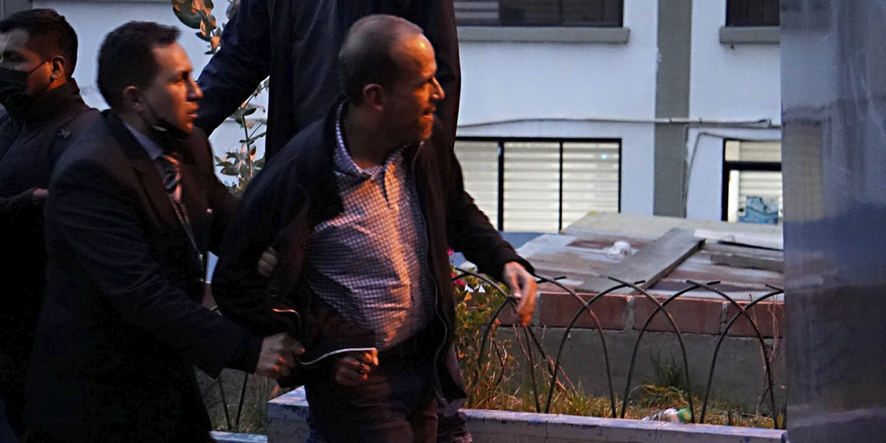 Camacho guarda detención preventiva en el penal de Chonchocoro, desde el 30 de diciembre de 2022.