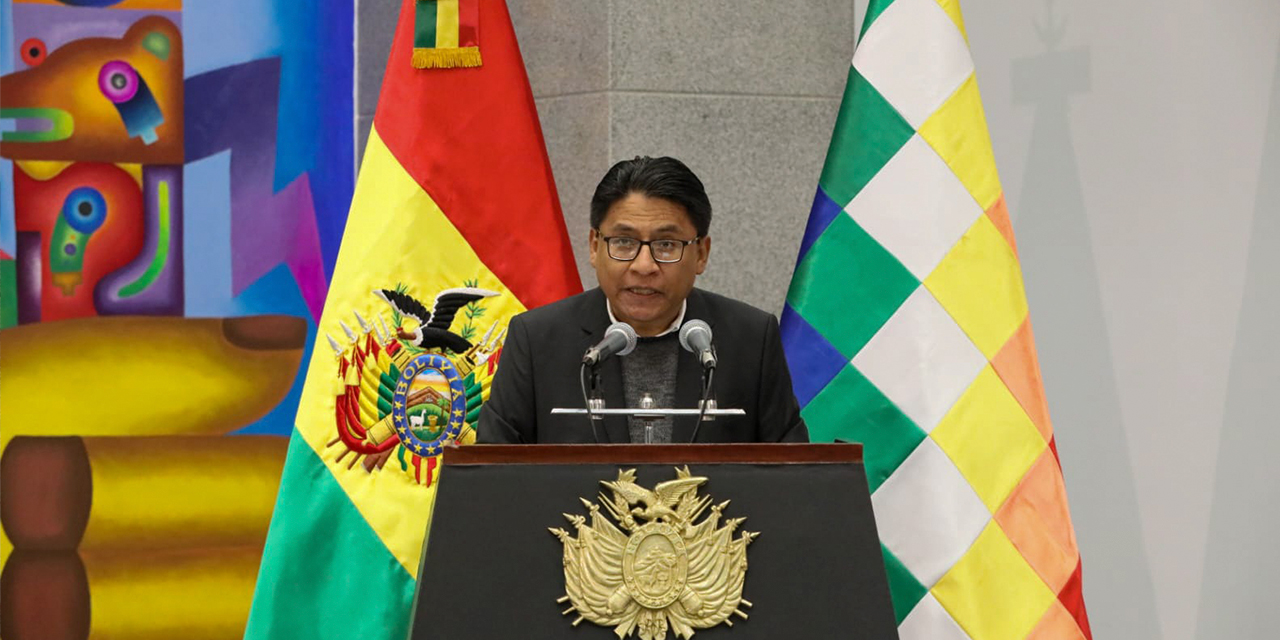 El ministro de Justicia, Iván Lima, durante un acto en la Casa Grande del Pueblo. (Fotos: Presidencia)
