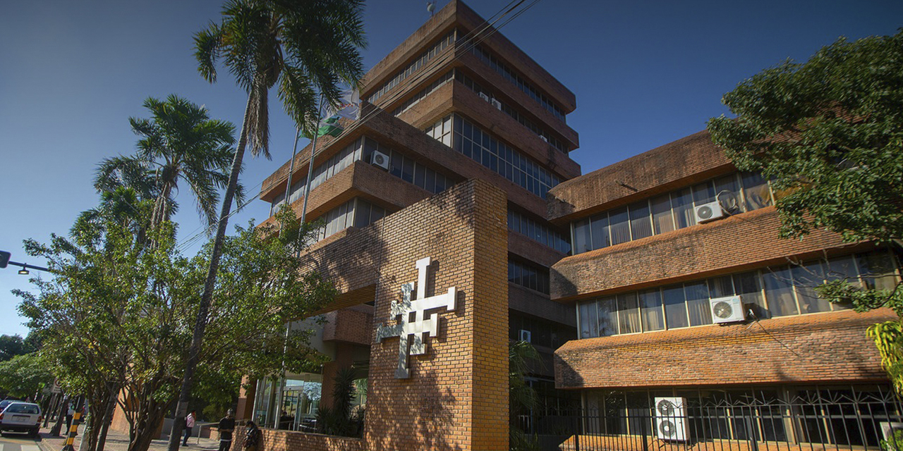 Infraestructura de la Gobernación de Santa Cruz. 