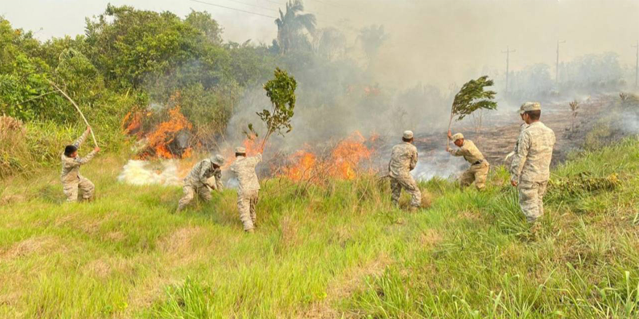 Incendios se reducen de 31 a 4 en el país gracias al trabajo intenso de bomberos y las lluvias 